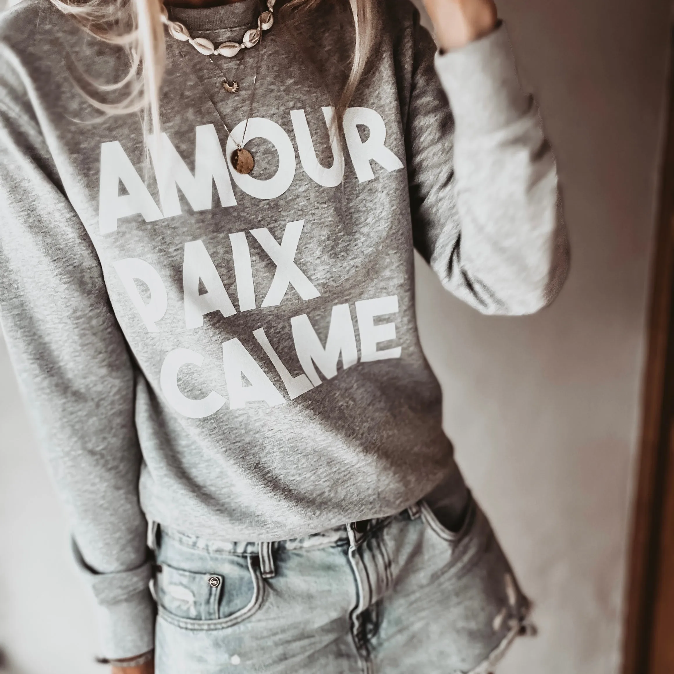 AMOUR PAIX CALME GREY/WHITE sweatshirt *NEW*