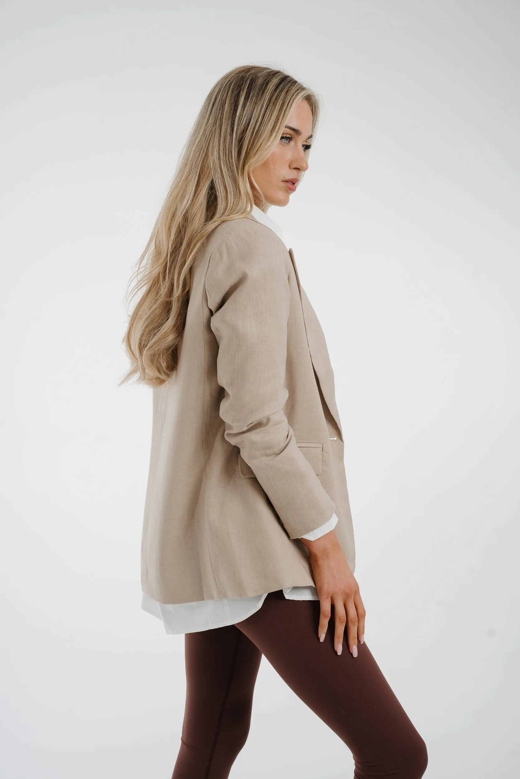 Arabella Linen Blazer In Taupe