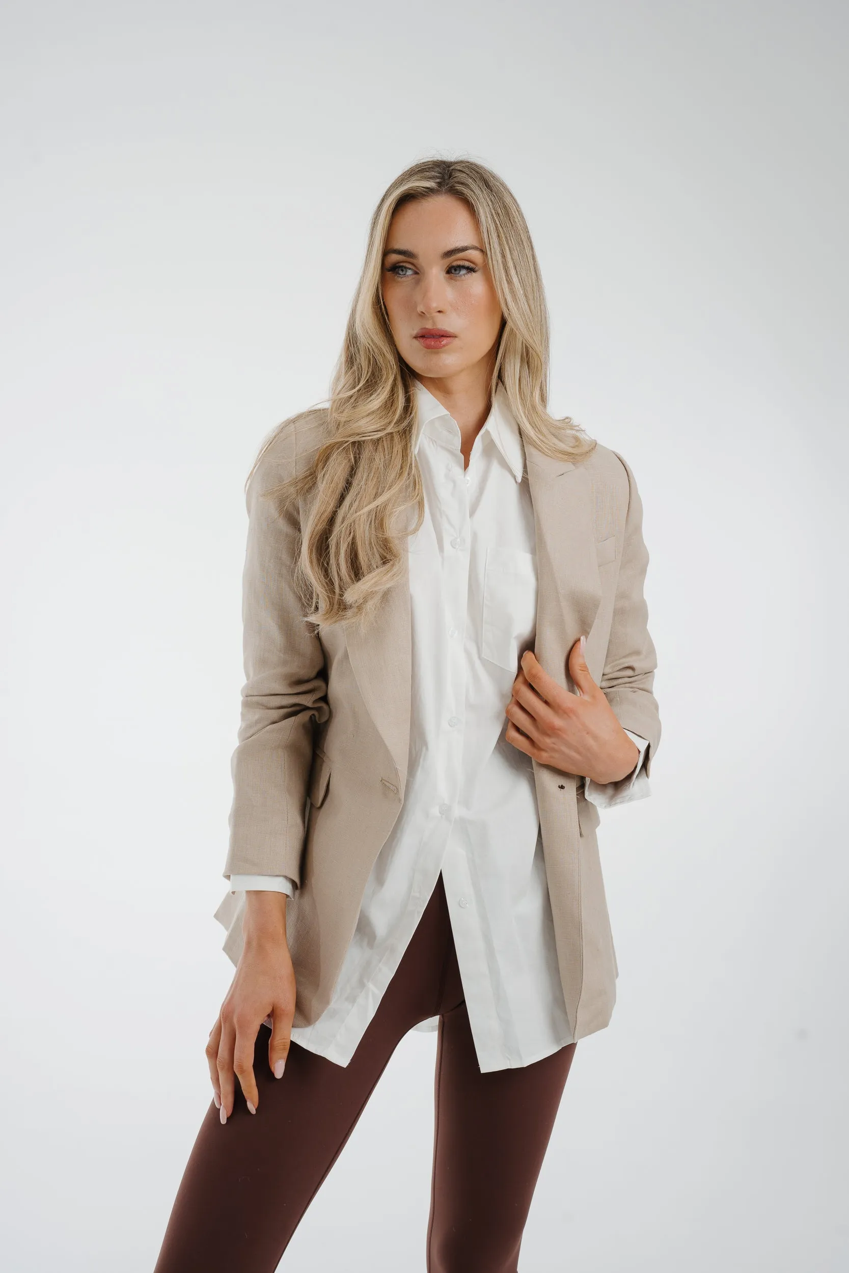 Arabella Linen Blazer In Taupe