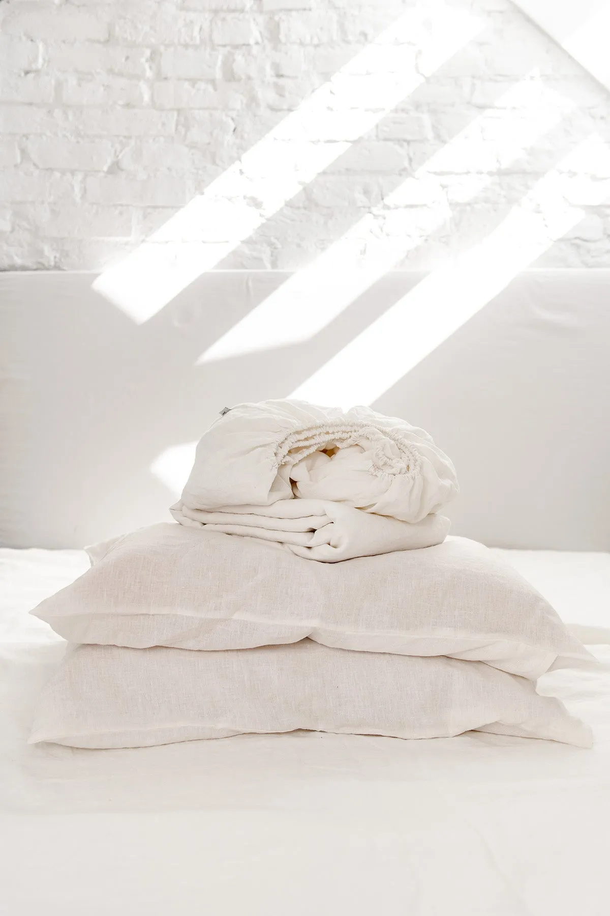 Linen sheets set in White by AmourLinen