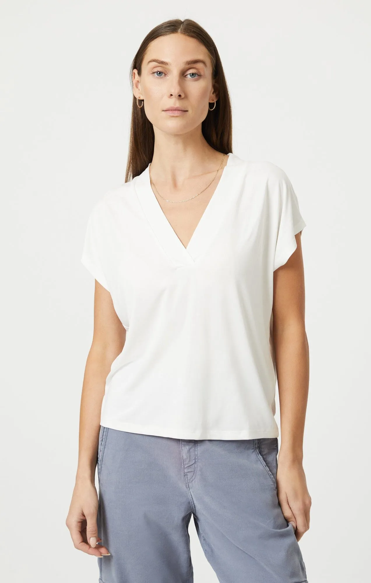 LUXE TOUCH TENCEL™ V-NECK SHIRT IN ANTIQUE LUXE