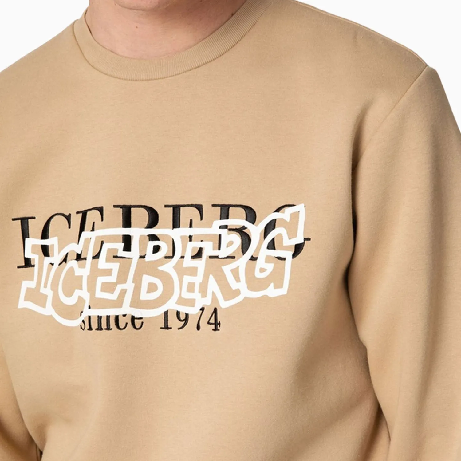 Men's Crew Neck Sweatshirt With Institutional Logo