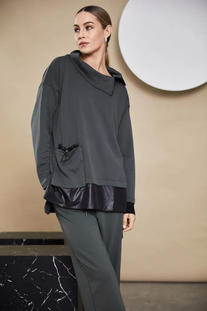 Naya Zip neck sweatshirt with contrast pocket and panel. Sand or Forest  Naw24158