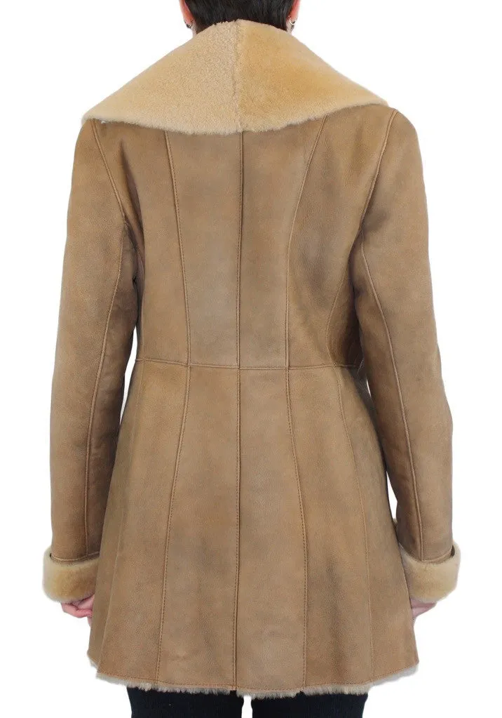 SMALL BEIGE FITTED RAW EDGE SHEARLING COAT, SHEEPSKIN JACKET